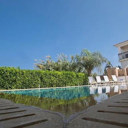The Complete Guide To Renting Your Exclusive Holiday In With Private Pool And Close To The Beach 1235 * Paralimni