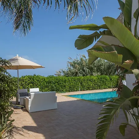 Villa The Complete Guide To Renting Your Exclusive Holiday In With Private Pool And Close To The Beach 1235 Paralimni