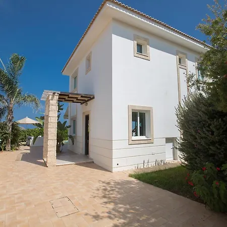 The Complete Guide To Renting Your Exclusive Holiday In With Private Pool And Close To The Beach 1235 Villa